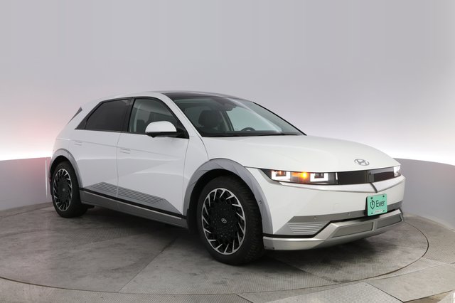 2023 Hyundai IONIQ 5 — photo 10 of 20