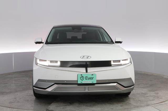 2023 Hyundai IONIQ 5 — photo 9 of 20