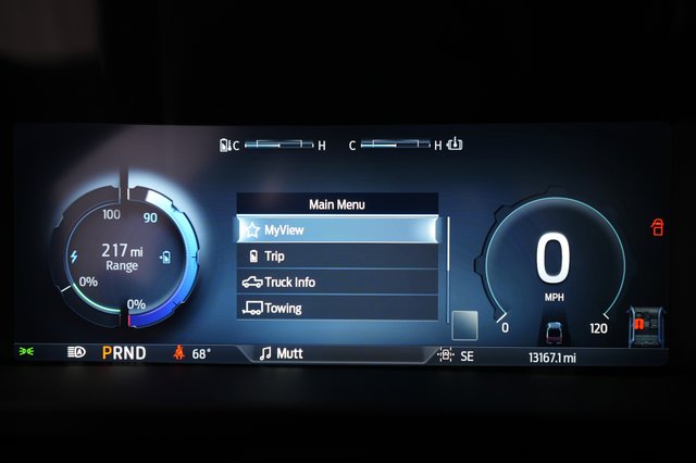 2024 Ford F-150 Lightning — photo 5 of 14