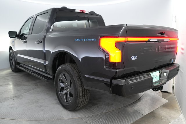 2024 Ford F-150 Lightning — photo 2 of 14