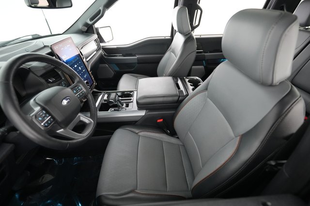 2024 Ford F-150 Lightning — photo 3 of 14