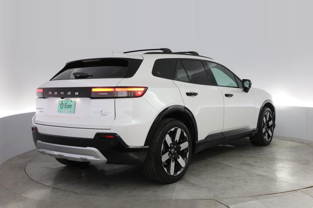 2024 Honda Prologue — photo 2 of 21