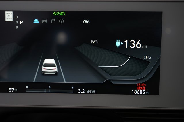 2024 Hyundai IONIQ 5 — photo 5 of 20
