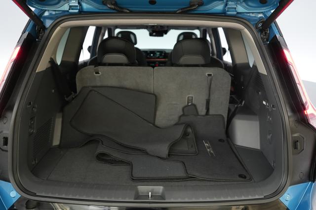 2024 Kia EV9 — photo 6 of 22