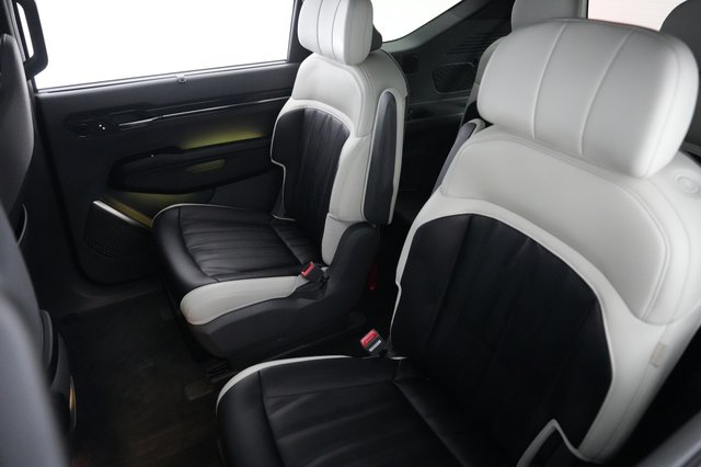 2024 Kia EV9 — photo 3 of 24
