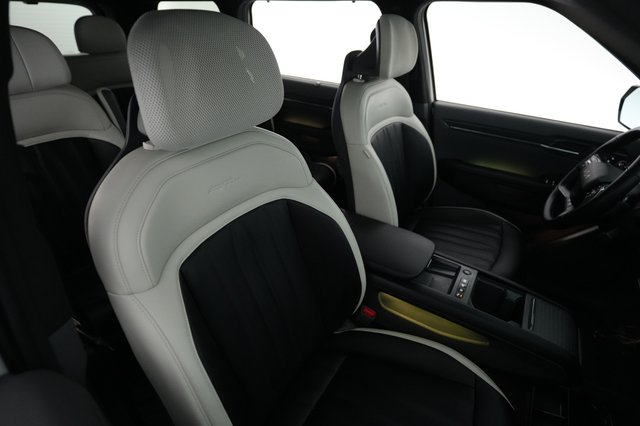 2024 Kia EV9 — photo 4 of 24