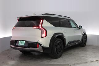 2024 Kia EV9 — photo 2 of 24