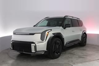 2024 Kia EV9 — VIN KNDAEFS52R6021086