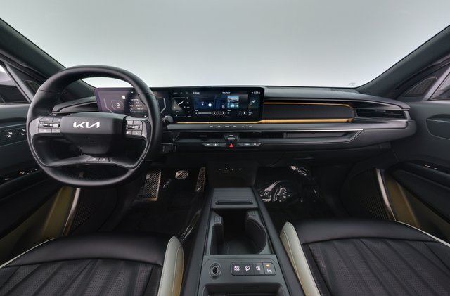 2024 Kia EV9 — photo 21 of 24