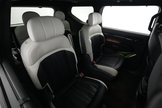 2024 Kia EV9 — photo 18 of 24
