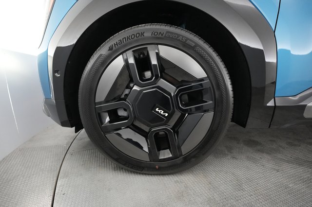 2024 Kia EV9 — photo 15 of 22