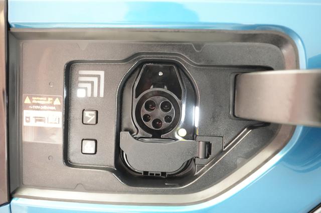 2024 Kia EV9 — photo 8 of 22