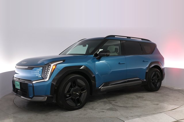 2024 Kia EV9 — photo 14 of 22