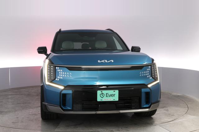 2024 Kia EV9 — photo 9 of 22