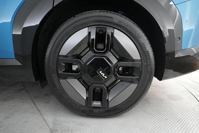 2024 Kia EV9 — photo 7 of 22