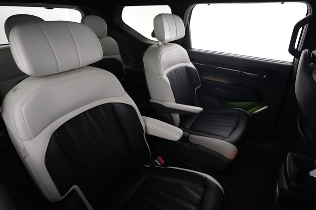 2024 Kia EV9 — photo 4 of 22