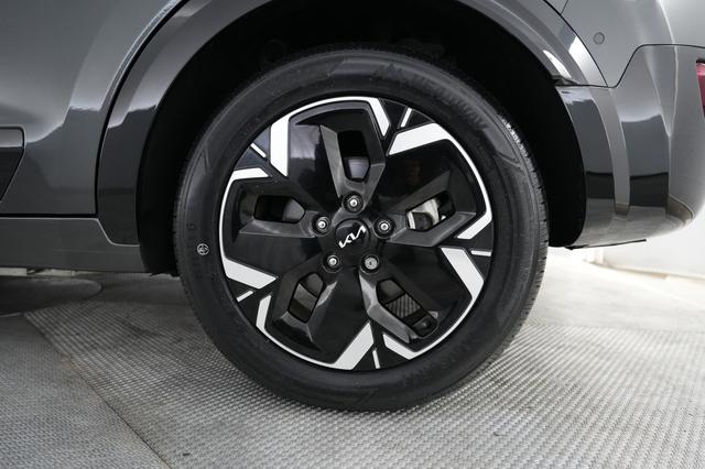 2024 Kia Niro EV — photo 7 of 21
