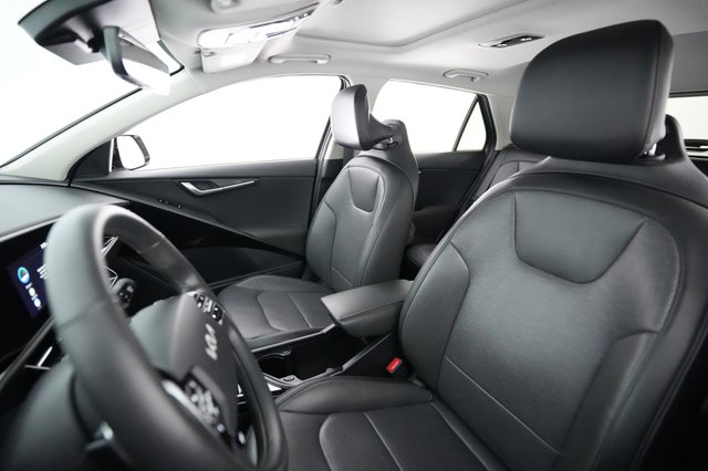 2024 Kia Niro EV — photo 3 of 21