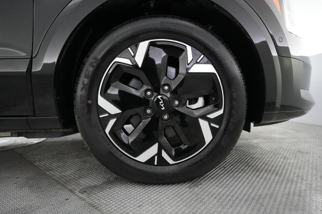2024 Kia Niro EV — photo 7 of 21