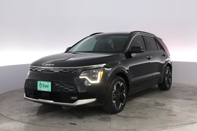 2024 Kia Niro EV — VIN KNDCT3L18R5083591