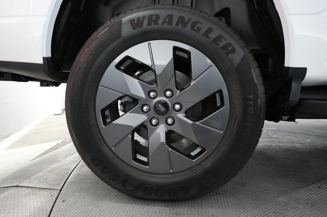 2025 Ford F-150 Lightning