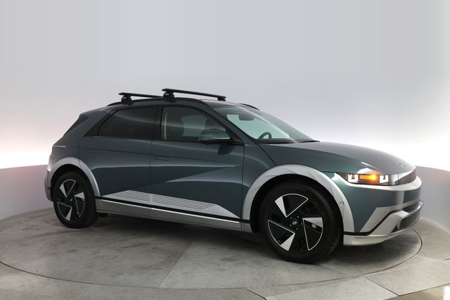 2025 Hyundai IONIQ 5 — photo 11 of 23