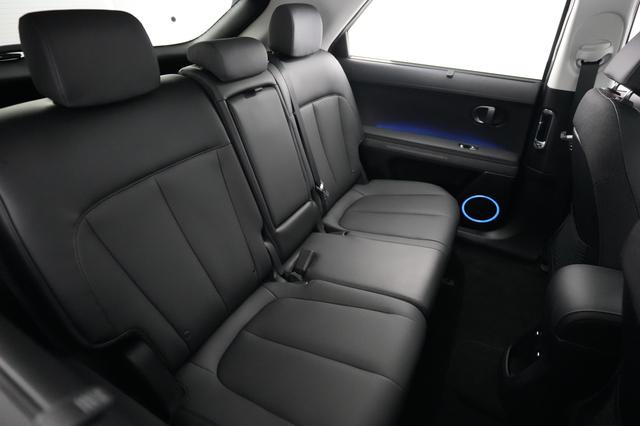 2025 Hyundai IONIQ 5 — photo 4 of 22