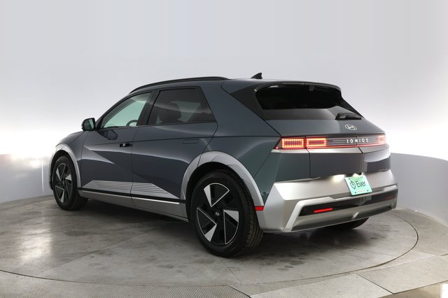 2025 Hyundai IONIQ 5 — photo 13 of 23