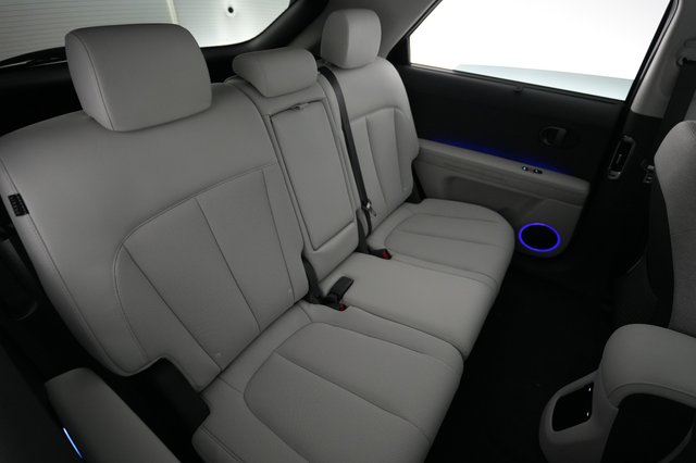 2025 Hyundai IONIQ 5 — photo 4 of 23