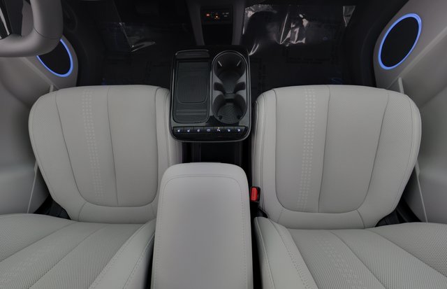 2025 Hyundai IONIQ 5 — photo 22 of 23