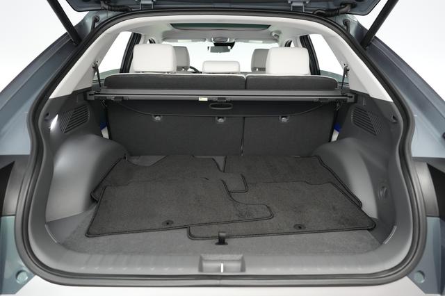 2025 Hyundai IONIQ 5 — photo 6 of 23