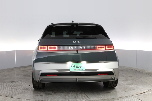 2025 Hyundai IONIQ 5