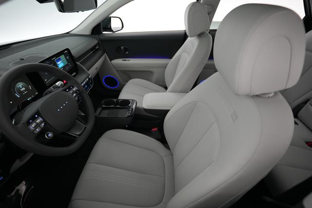 2025 Hyundai IONIQ 5 — photo 3 of 23