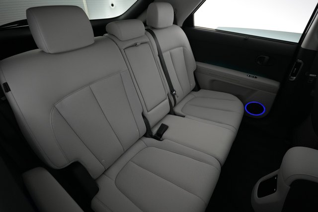 2025 Hyundai IONIQ 5 — photo 4 of 23