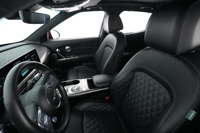 2023 Genesis GV60 — photo 3 of 21