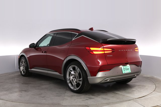 2023 Genesis GV60 — photo 13 of 21