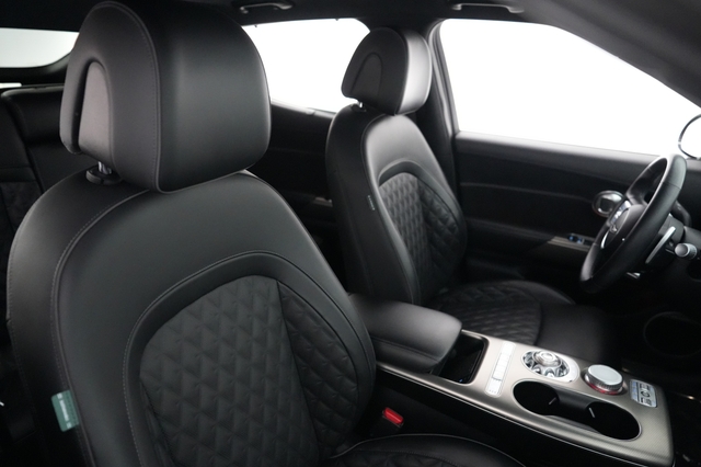 2023 Genesis GV60