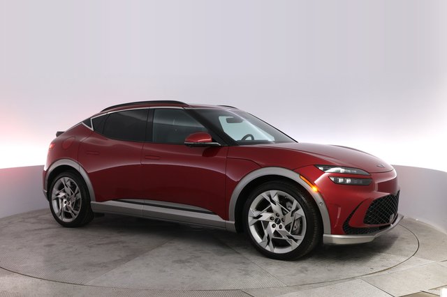 2023 Genesis GV60 — photo 11 of 21