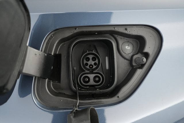 2023 Polestar 2 — photo 8 of 23