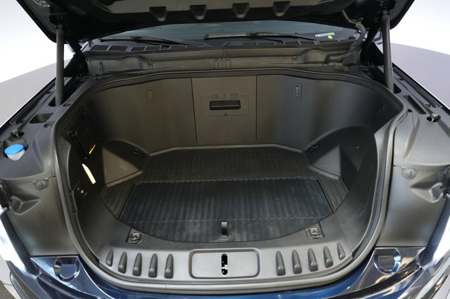2023 Ford F-150 Lightning — photo 17 of 18