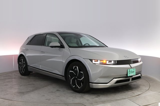 2024 Hyundai IONIQ 5 — photo 10 of 21