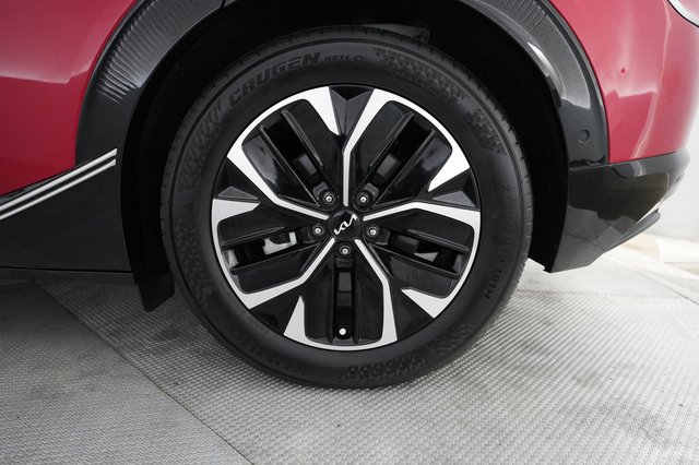 2024 Kia EV6 — photo 16 of 21