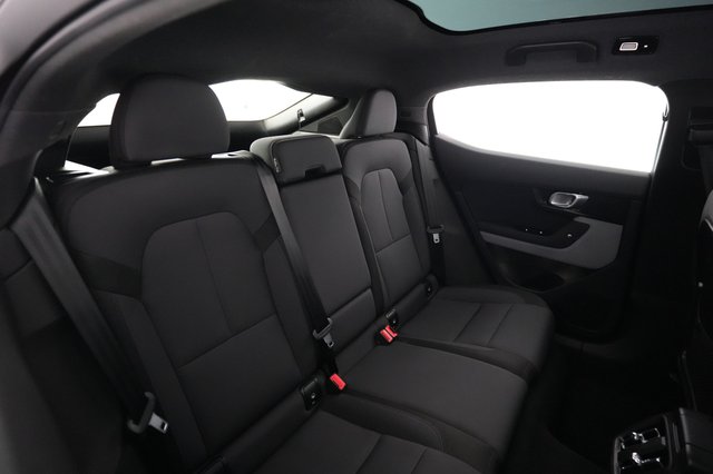 2024 Polestar 2 — photo 4 of 21