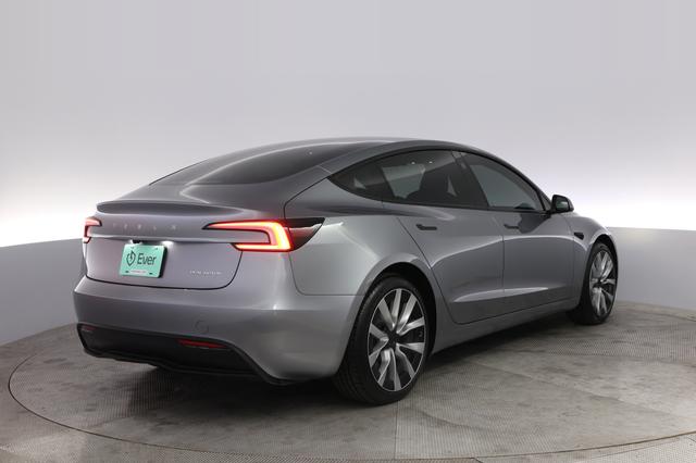 2025 Tesla Model 3 — photo 2 of 21