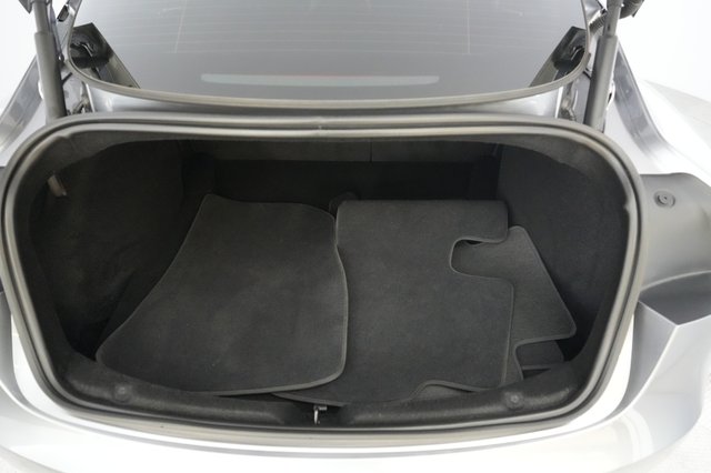 2025 Tesla Model 3 — photo 6 of 21