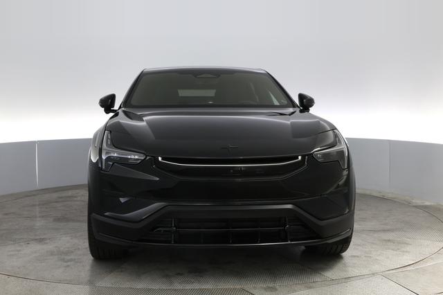 2025 Polestar 3 — photo 9 of 21