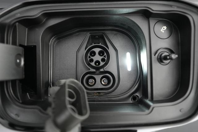 2025 Polestar 3 — photo 8 of 21