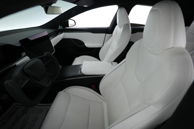 2022 Tesla Model S — photo 3 of 21