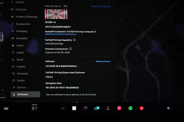 2022 Tesla Model S — photo 5 of 21