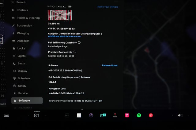 2022 Tesla Model S — photo 5 of 21